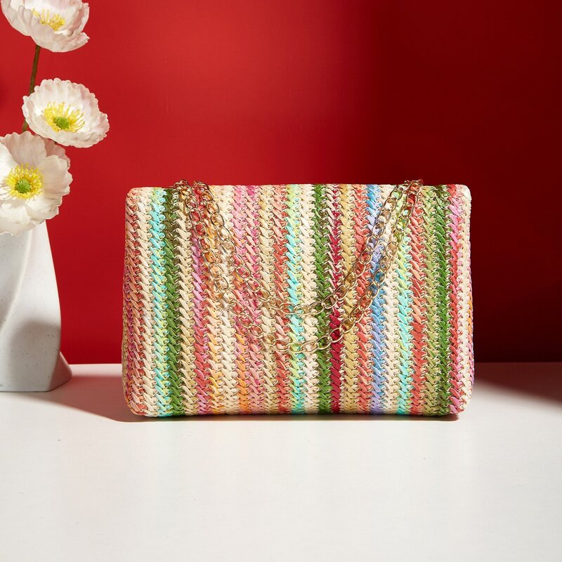 Tas selempang wanita Fashion 2024, tas dompet mewah, tas persegi kecil sederhana, gesper kunci, tas wanita rajut rumput