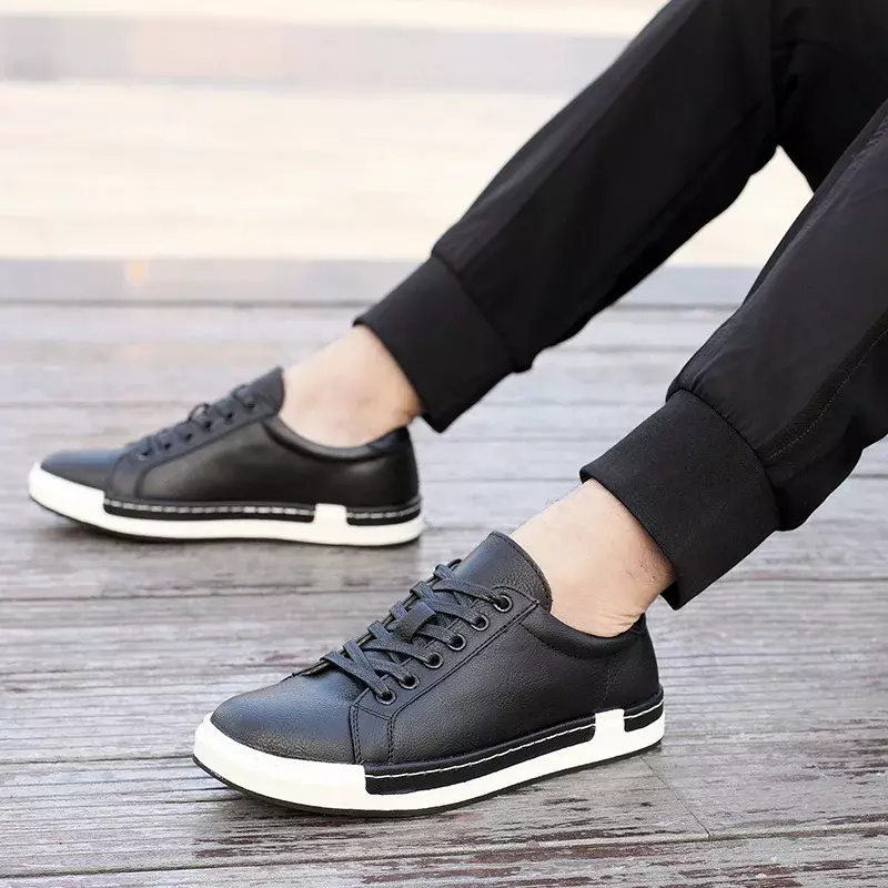 Fashion Casual Man Sports Shoes Mens Autumn Outdoor Tennis Sneakers Lightweight Comfortable Leisure Leather Shoes Male Plus Size