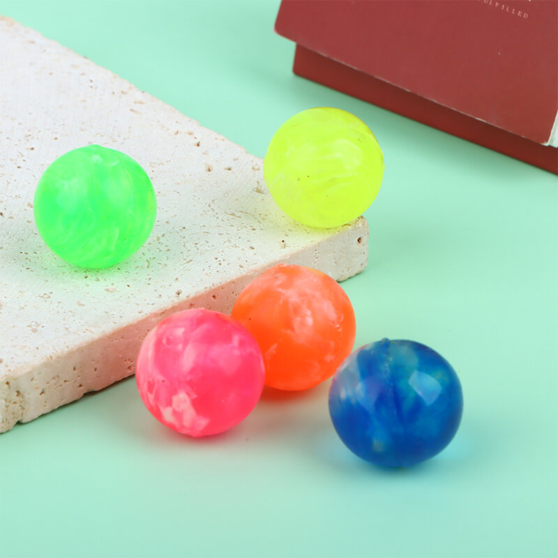 고무 20mm 구름 탄력 공 재미있는 장난감 점프 공, 미니 네온 소용돌이 튀는 공, 어린이 스포츠 게임 장난감 공, 로트당 20 개