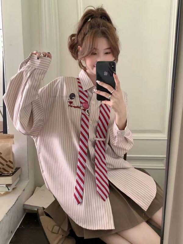 เสื้อเชิ้ตลายทางวินเทจเสื้อเบลาส์แขนยาวของผู้หญิงเสื้อเบลาส์สไตล์นักศึกษาสไตล์เกาหลีเสื้อยูนิฟอร์ม JK ใส่ได้ทุกวัน
