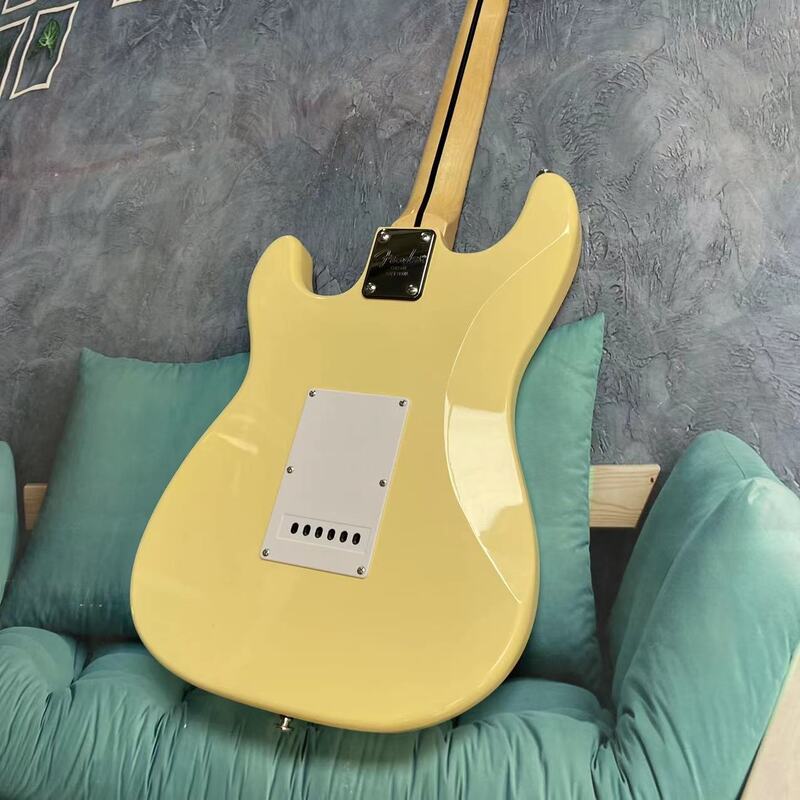 Gitara elektryczna z 6 strunami, żółtym korpusem, podstrunnicą klonową, ścieżką klonową, prawdziwymi zdjęciami fabrycznymi, może być wysyłana z