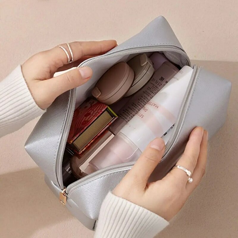 Preppy Travel Cosmetics Storage Box Multi-Functional Space Saving Brush Storage Bag Handle Professional