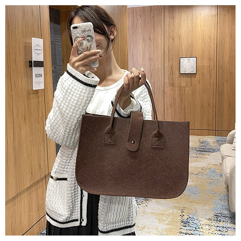 Winter Fashion Handbags Large Capacity Solid Color Shoulder Bags Versatile Tote Bags For Travel And Shopping Women Bags Wholsale