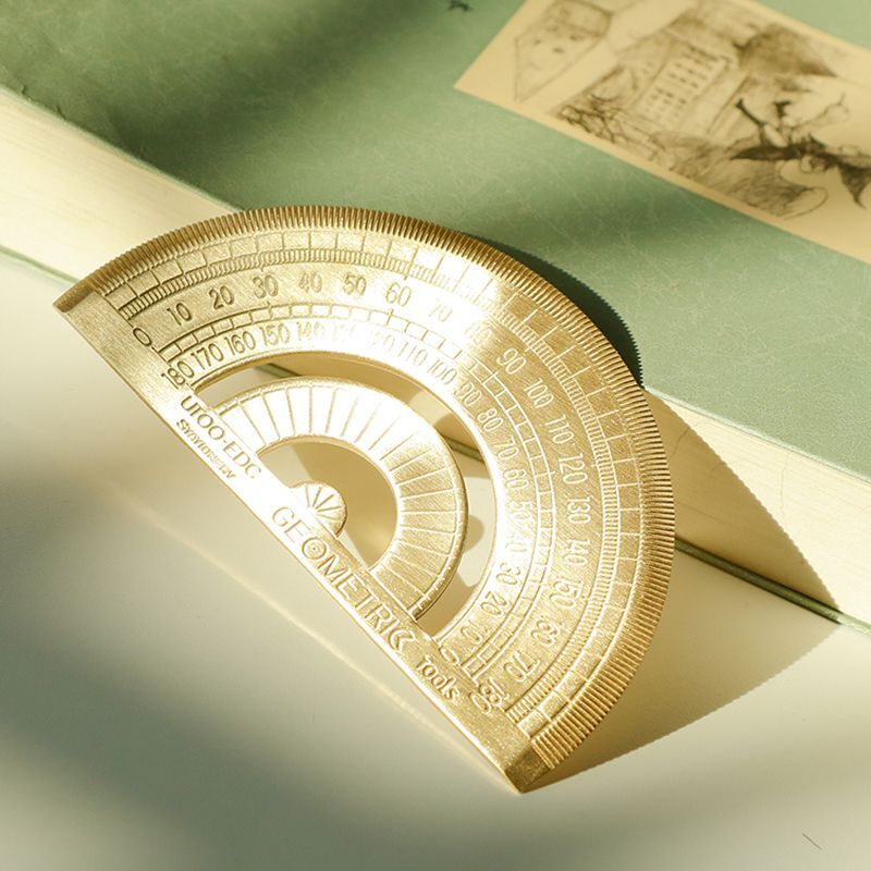 ทองเหลืองทอง Retro Semicircle เครื่องวัดมุม Mathracters 180องศาการวัดมุมวาดเครื่องเขียนคณิตศาสตร์เรขาคณิตของขวัญ