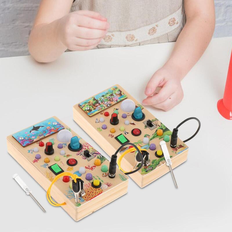 Montessori LED Busy Board para crianças, brinquedo sensorial de madeira para crianças, viagem, 1-3