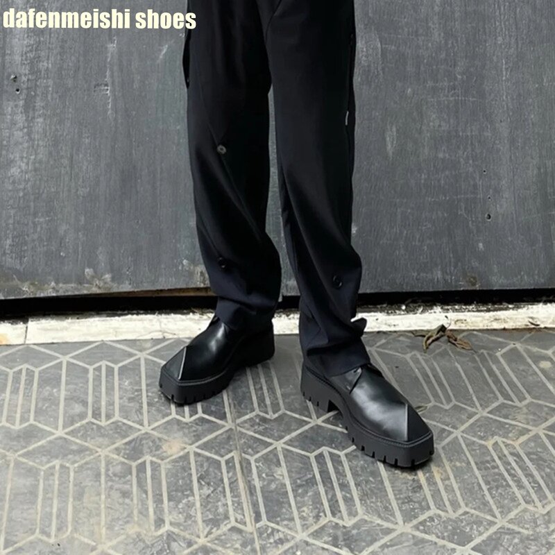 Sapatos de couro real para mulheres, plataforma de chifre de rinoceronte, renda preta para cima, moda Square Toe, sapatos novos, 2024