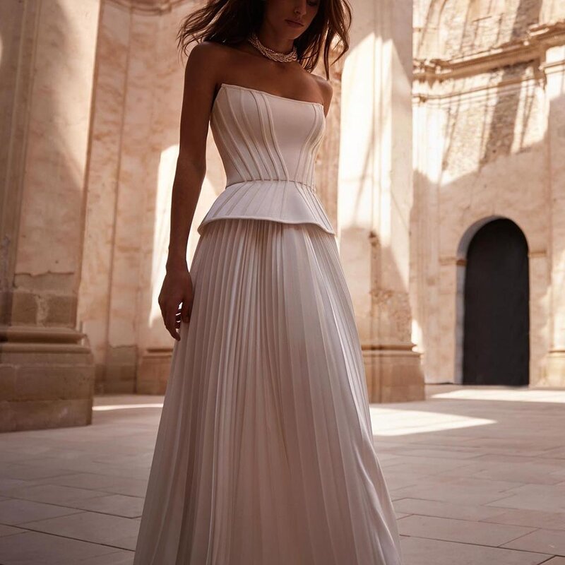 White Wedding Dress Strpaless Floor Length Draped Sleeveless Formal Occasion A-Line Gown For Elegant Women Bridal Dresses