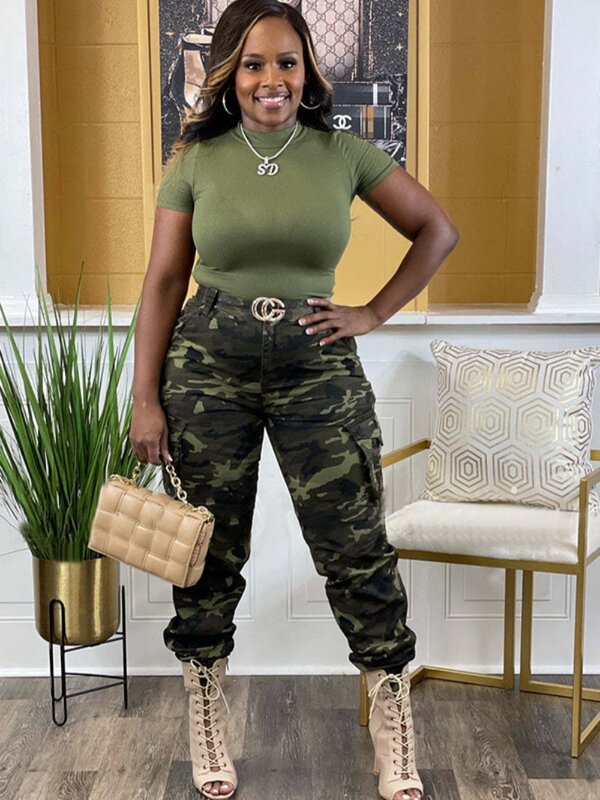 Mode Damen Camouflage Overalls mit Baumwolle Taille bequeme Casual Shopping, um Damen breite Hosen zu tragen