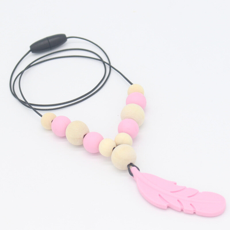 Feather Gum Necklace for Baby Comfort and Molded Gum Protection for Safety Baby Molded Silicone Teether Bebes Baby Accessories