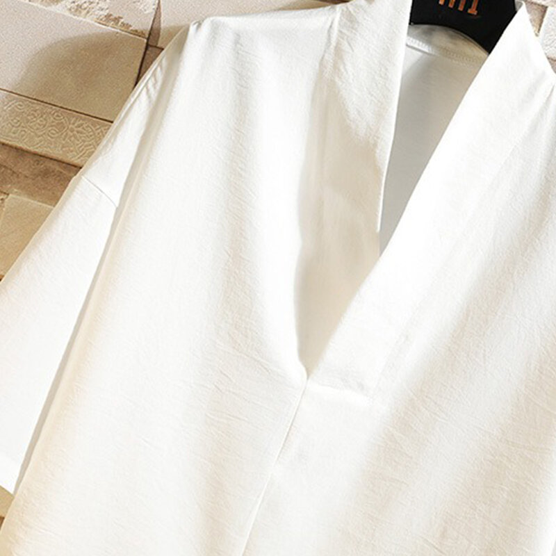 Top de quimono masculino meia manga em V, top casual masculino, cor sólida regular, marca acessível, nova moda
