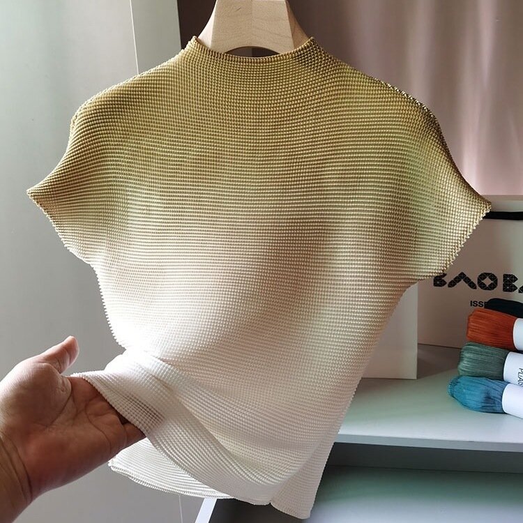 Camiseta de manga curta plissada feminina, gola vertical, cor gradiente, núcleo de milho, verão, novo estilo