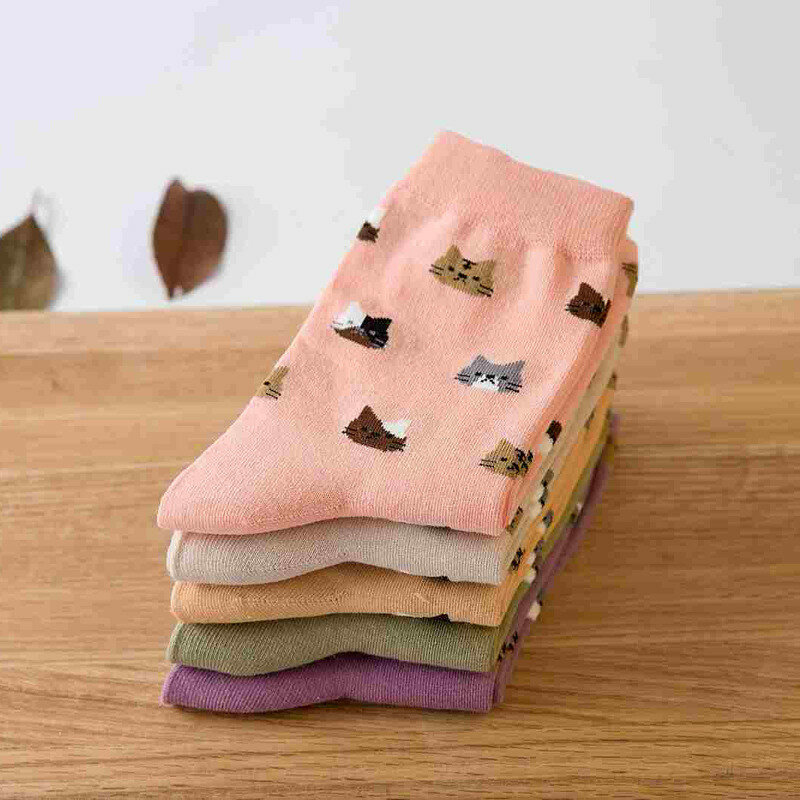 5 Colors Female Cute Cat Socks Vintage Harajuku Socks Women Korea Japanese Cotton Funny Sock for Autumn Winter Mujer Sokken