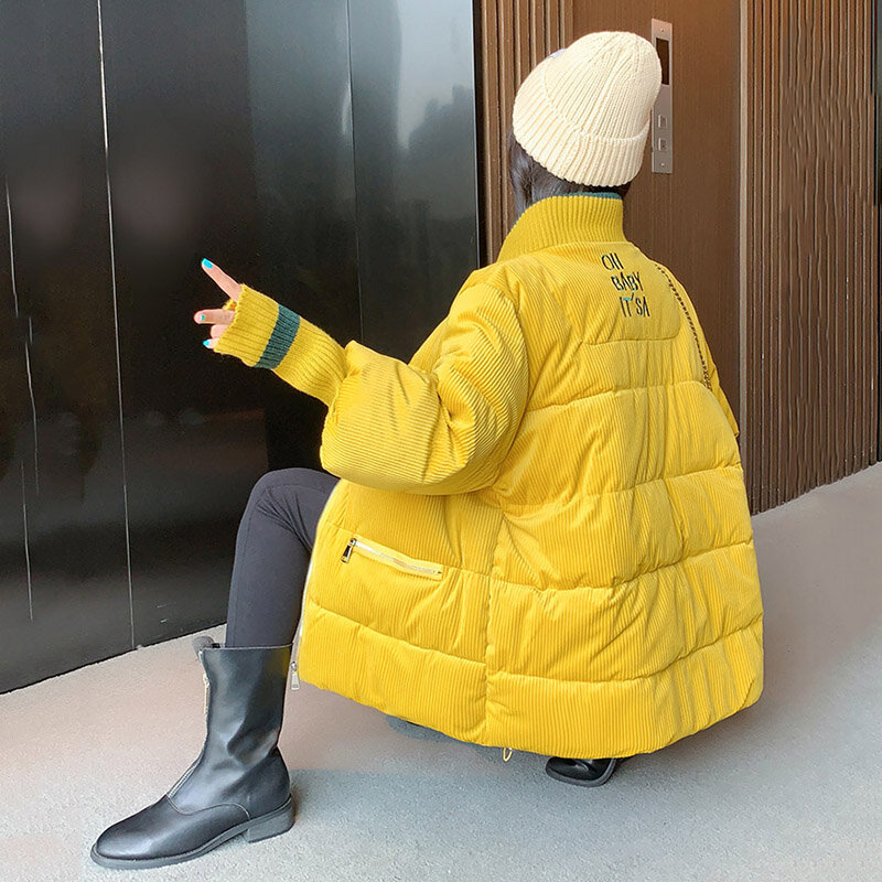 女性のためのコーデュロイコート,ルーズパーカ,厚手のアウター,パン服,冬のジャケット,2023