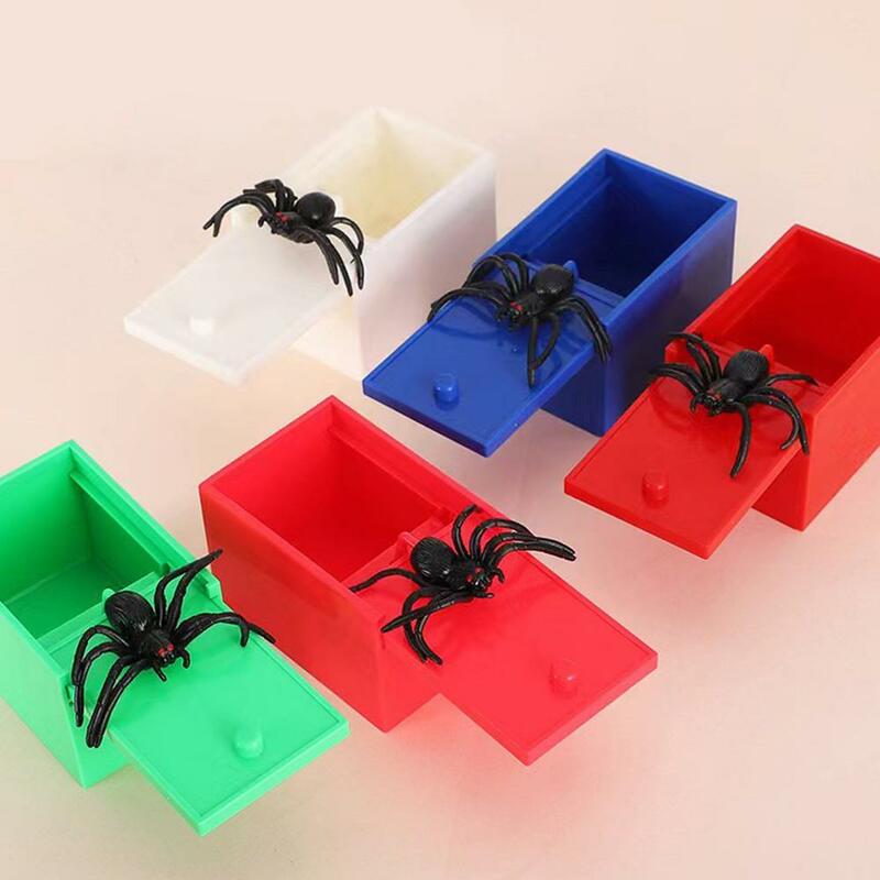 Резиновый Паук, разноцветная коробка, Хэллоуин, искусственный паук, детская Веселая игрушка для дома и офиса, страшный подарок, цвет
