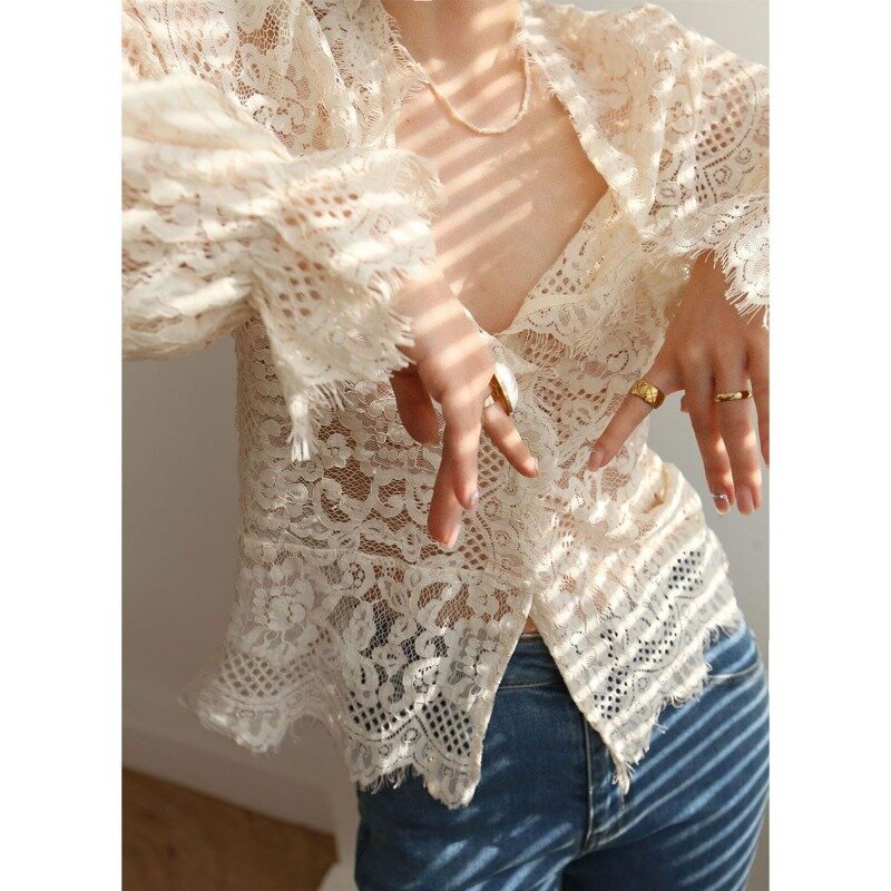 QWEEK-Blusa de encaje transparente para mujer, camisa juvenil de manga larga con cuello en V, estilo Vintage de lujo, estética coreana, Primavera, 2024