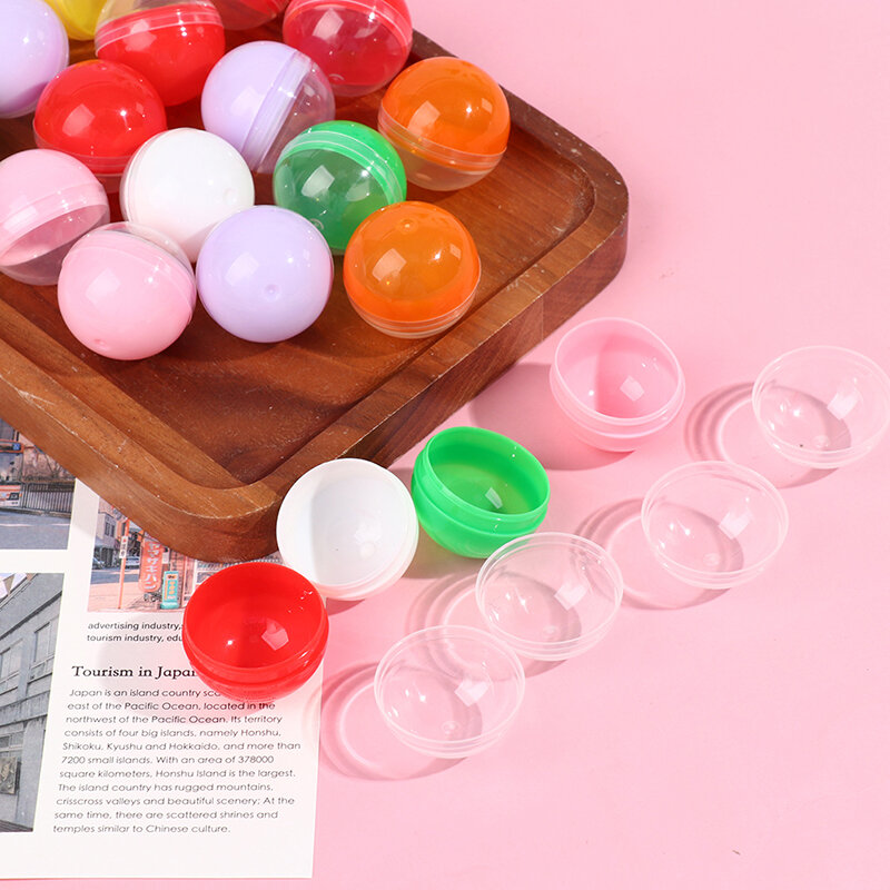 100 szt. Plastikowych pustych kapsułek z maszyna z zabawkami w połowie przezroczystego pół koloru okrągła kula na prezent dla dzieci