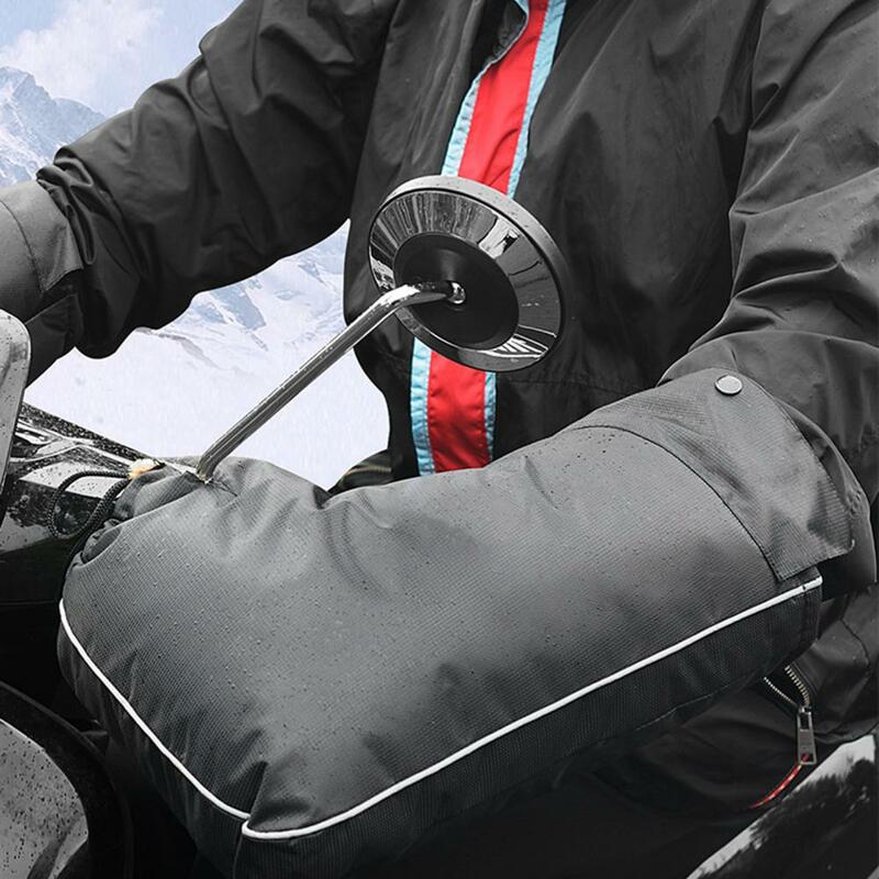 ทนทานป้องกันสีดำ ATV Handlebar นวมต่อยมวยรถจักรยานยนต์ Handlebar Muff Snowmobile ถุงมือจับแฮนด์1คู่