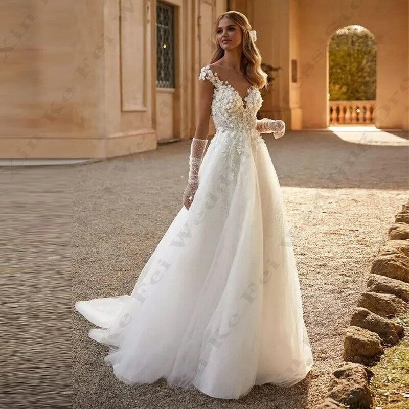 Vintage Wedding Dresses Sexy Deep V-neck Off Shoulder Illusion Lace Appliques A-Line Fluffy Princess Style Mopping Bridal Gowns