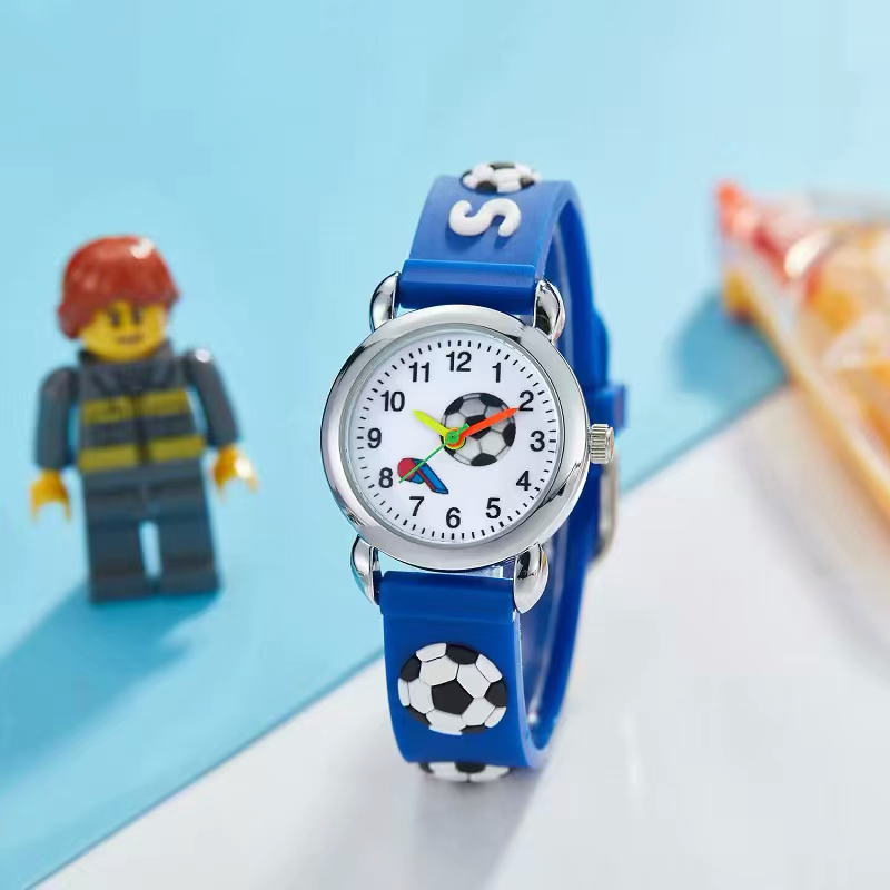 Lindo reloj de cuarzo para niños y niñas, correa de reloj deportivo de fútbol 3D, reloj de pulsera de moda, reloj de esfera Digital a Color Gi