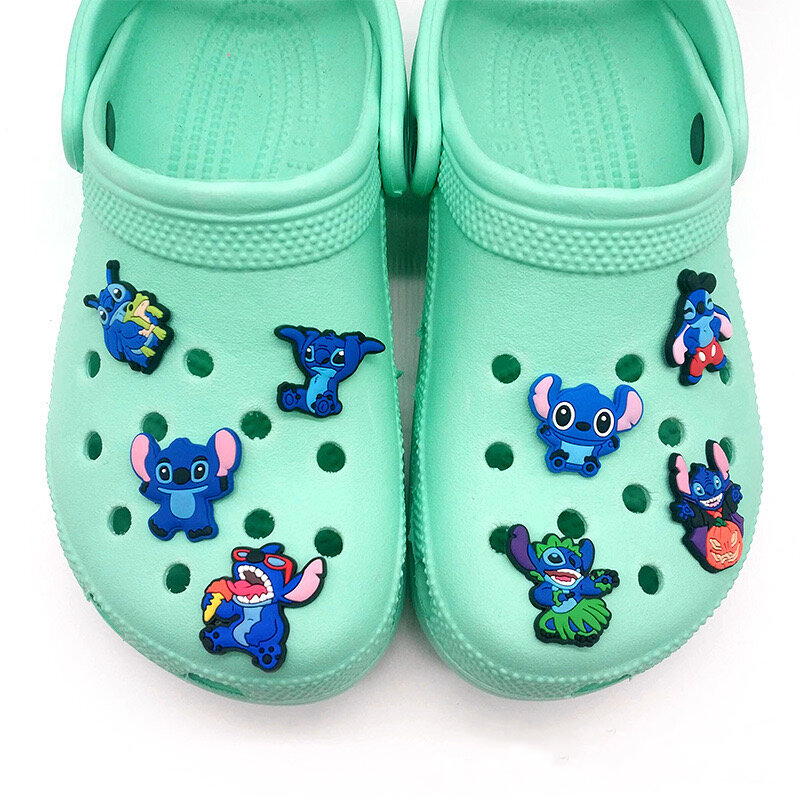 MINISO-PVC Disney Stitch Shoe Charms, Acessórios de Sapato Dos Desenhos Animados, Fivela para Tamancos, Sandálias Decoração, Presentes para Crianças, Amigos