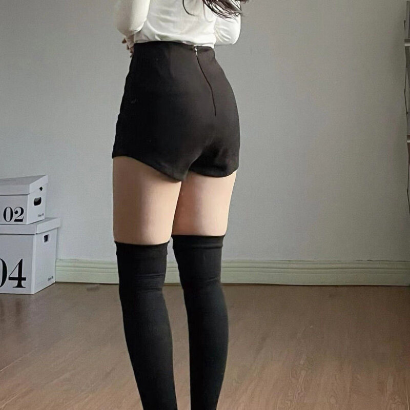 Jednolite spodenki kobiet letnia koreańska moda popularna seksowna prosta dopasowana codzienna casualowe w stylu Streetwear pikantna dziewczyna elastyczna osobowość