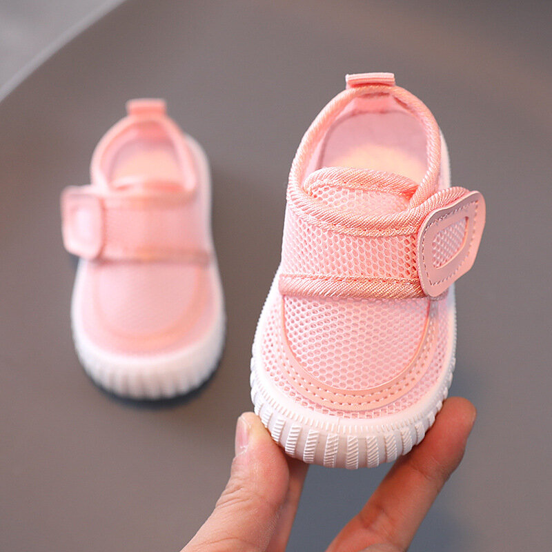 Zapatos de malla transpirables huecos para bebés, zapatos de malla de verano para bebés, zapatos para niños pequeños, zapatos antideslizantes para niños y niñas