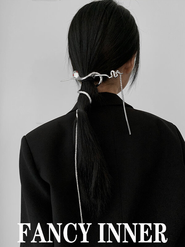 Horquilla de serpiente para el pelo para mujer, accesorios para el cabello con borla larga de diamantes de imitación de Metal, estilo Punk, joyería