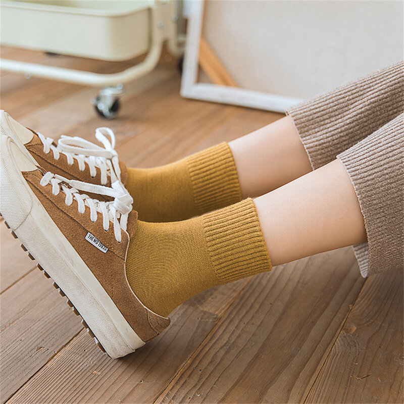 Утолщенные шерстяные носки для женщин и мужчин, повседневные удобные мягкие зимние толстые теплые носки, высокое качество, термоустойчивые носки средней длины