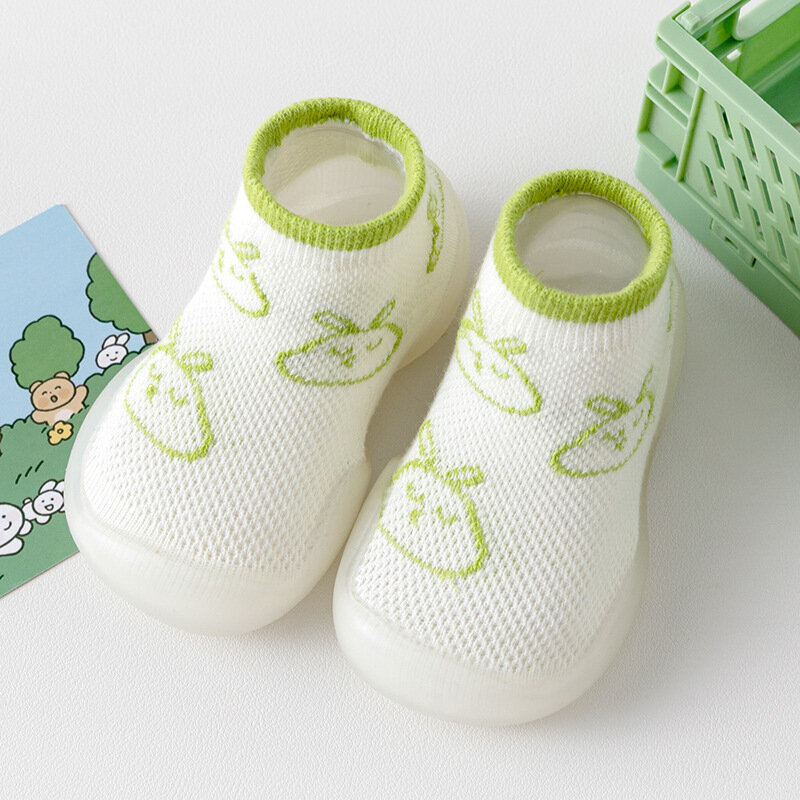 Zapatos de primeros pasos para bebé, calzado de malla transpirable, cómodo, suela de goma antideslizante, calcetines, novedad