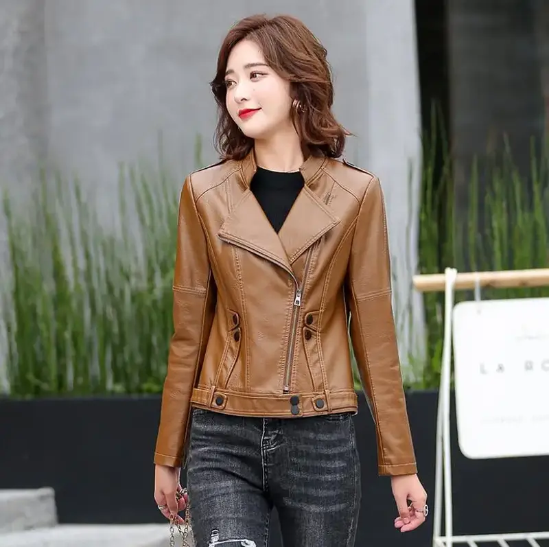 Nuova giacca in pelle da donna primavera 2023 Cool Fashion Moto e Biker Style capispalla colletto alla coreana cappotto corto in pelle PU