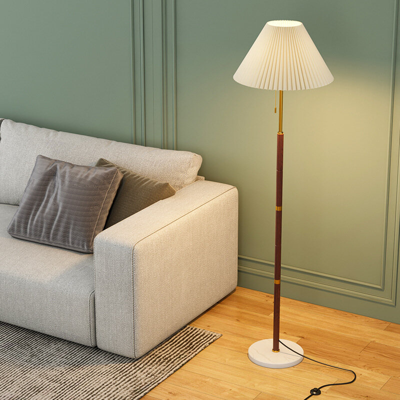 Lampada da terra in marmo di qualità con palo in legno e paralume in tessuto plissettato lampadina E27 85V-265V applicabile a livello globale per soggiorno ecc.