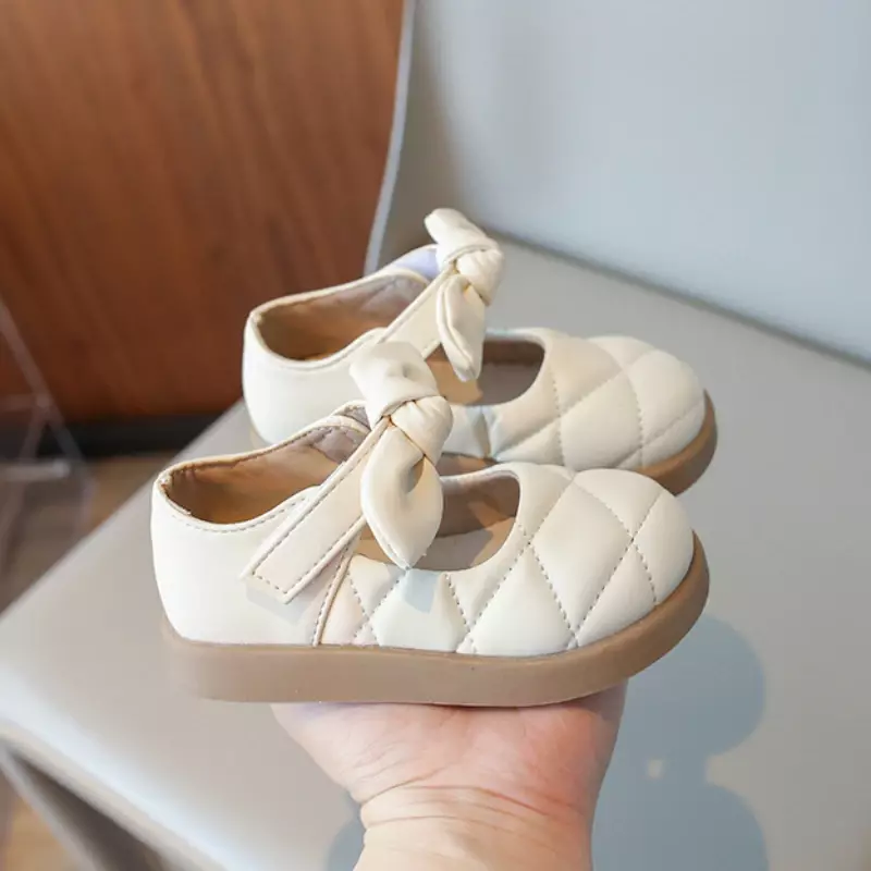 Skórzane buty dziecięce wiosna jesień księżniczka buty dziewczęce miękkie dno Bowtie Kids Causal buty Mary Jane jednolity kolor