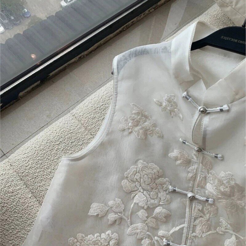 New Chinese Style Light National Embroidered Stand Collar Vest Women's Top