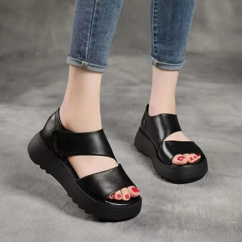 Sandálias de plataforma antiderrapante para mulheres, sapatos de praia casuais, cunha confortável, estilo romano, dedo aberto, moda verão 2024