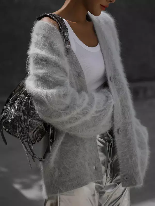 Женская трикотажная куртка на пуговицах, с V-образным вырезом