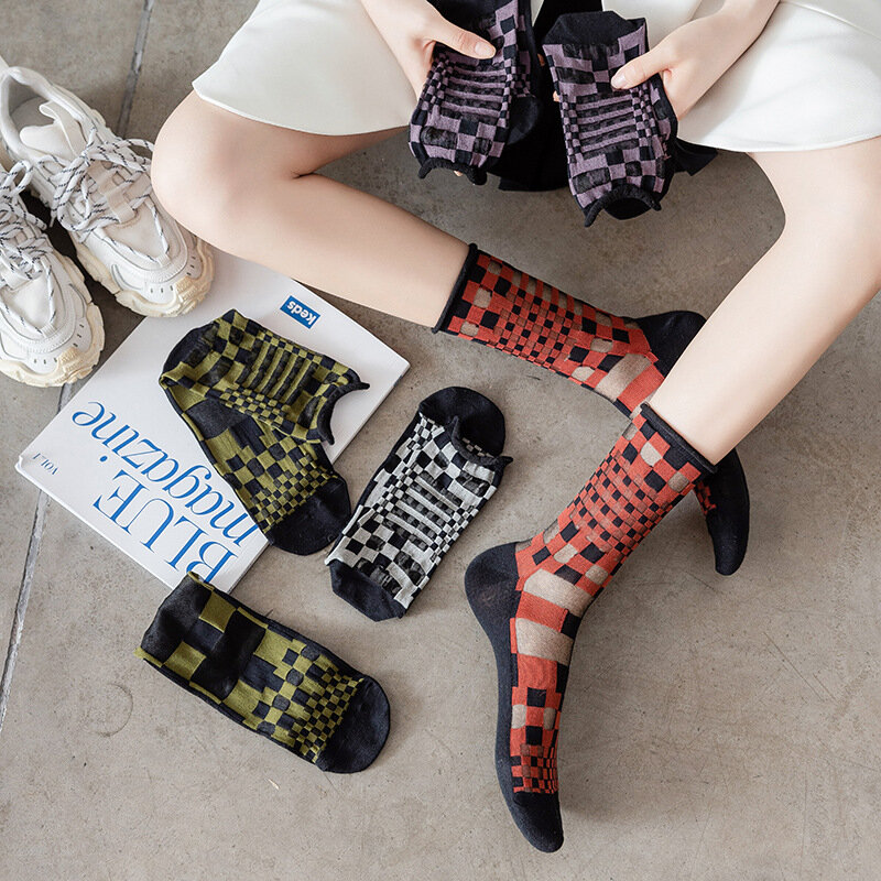 Новинка шелковые женские носки в стиле ретро Шахматная доска Модные индивидуальные трендовые дышащие стеклянные шелковые носки-трубы