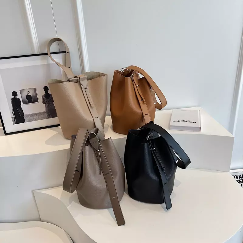 Linke Seite Retro kleine einfarbige Leder Umhängetaschen für Frauen Designer koreanische Mode weibliche Handtaschen Achsel Tasche