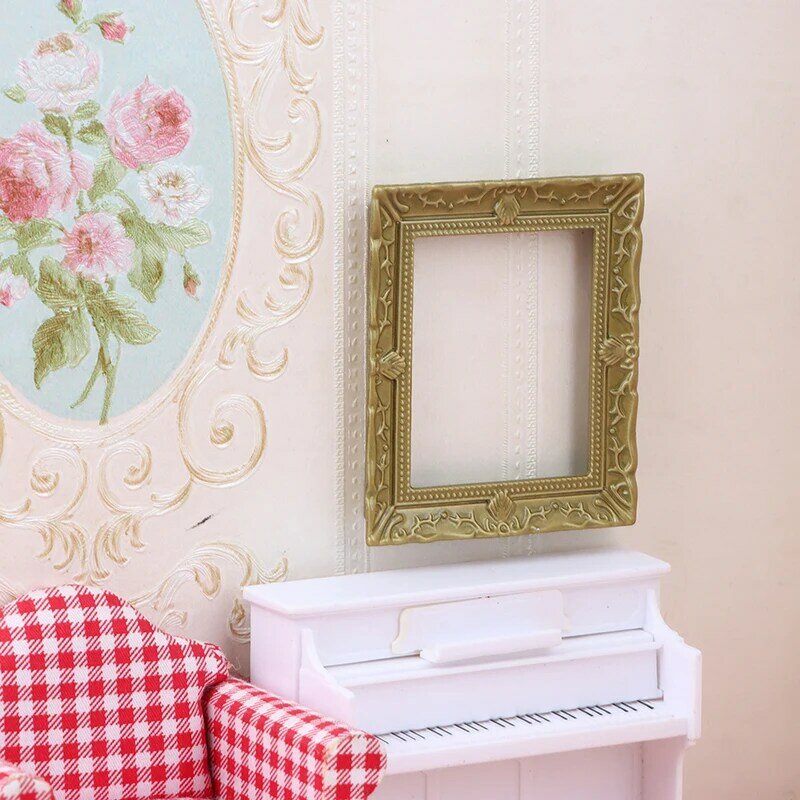 1pc Miniature Vintage Simulation Photo Frame Dollhouse Mini Wall Decoration For 1/12 1/6 Scale Dolls House Furniture Accessories