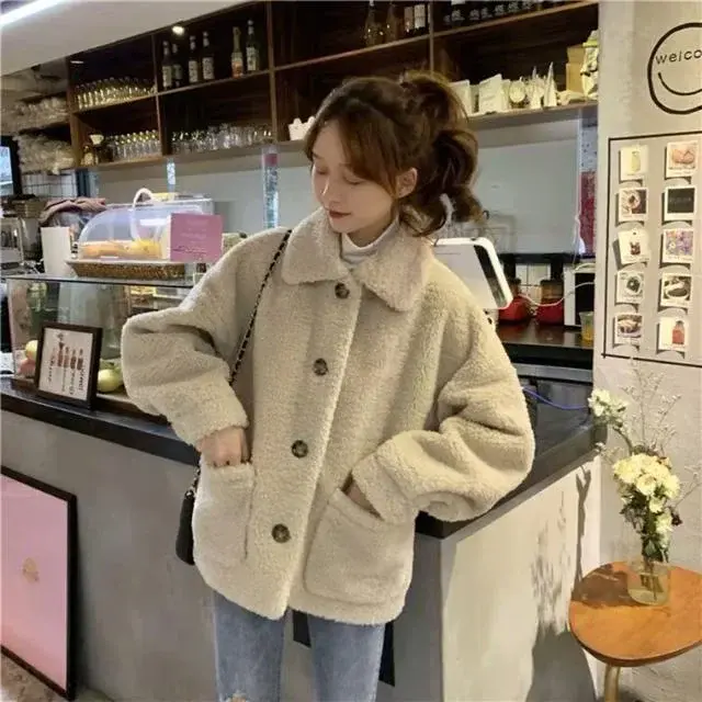 Mantel wol domba wanita, pakaian musim dingin kasual kerah Turn Down hangat Mode Korea, mantel luar pendek longgar