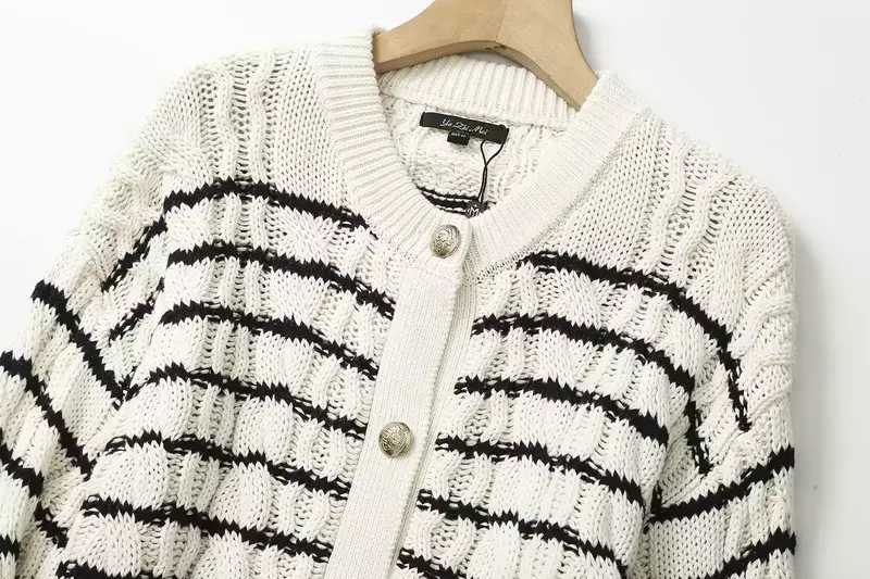 Women's 2023 Fashion Exquisite Button Loose Stripe Knit Cardigan Sweater Retro Long Sleeve O-neck Women's Coat Chic Top