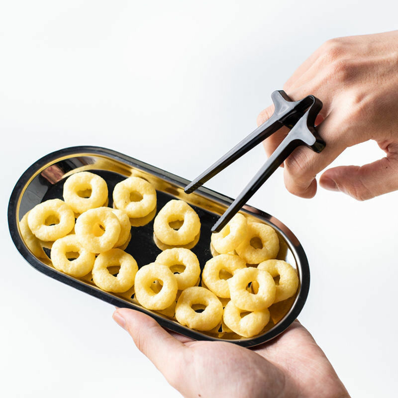창의적인 손가락 젓가락 휴대용 감자 칩 스낵 클립, 손쉬운 조작 집게 샐러드 음식, 더럽지 않은 손 게으른 젓가락 도구
