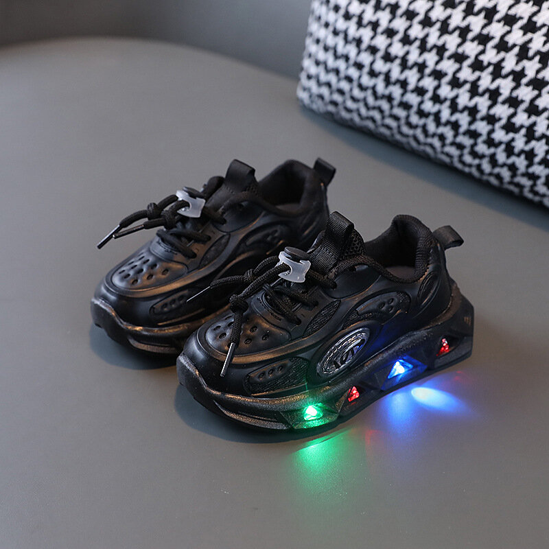 Sneaker lampu LED anak laki-laki dan perempuan, sepatu sneaker olahraga balita Klasik Tenis bersinar penjualan laris