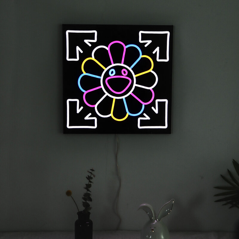 Néon colorido da flor com o backboard acrílico preto, sinal de néon conduzido, sinal de néon conduzido bonito, néon flexble
