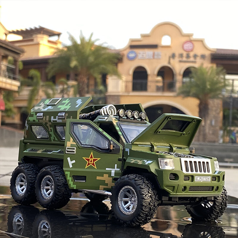 Coche blindado modificado de aleación de Jeeps 1:24, vehículo todoterreno de juguete de Metal fundido a presión, modelo de coche a prueba de explosiones, tanque de juguete, regalo