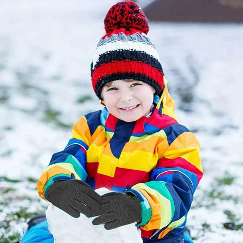 Зимние вязаные плюшевые перчатки для мальчиков и девочек, плотные теплые эластичные перчатки, черные мягкие удобные перчатки с закрытыми пальцами, детские подарки