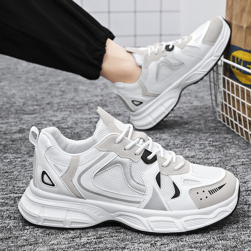Scarpe da uomo primaverili nuove scarpe in rete traspirante Sneakers con suola spessa alla moda scarpe sportive da corsa Casual all'aperto