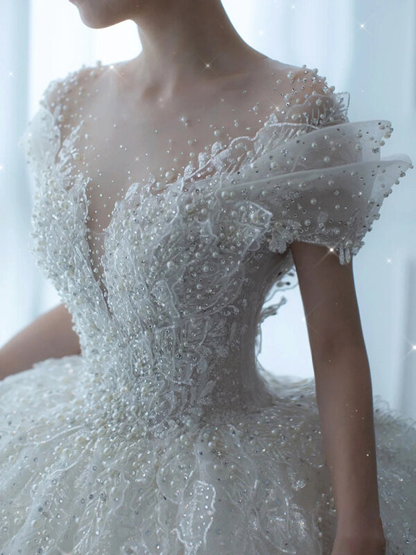 Gaun pengantin wanita D120 2024, gaun pengantin putri seksi mewah manik-manik kristal, kain Tule putih sederhana