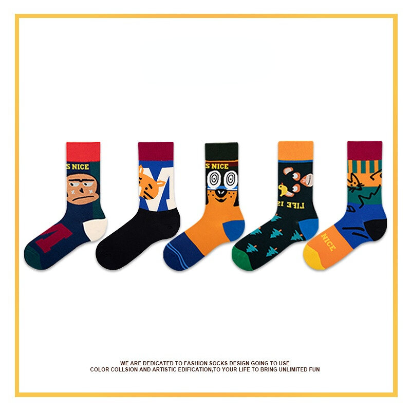 Famous painting European and American style in the tube men and women tide brand ins cartoon cotton socks