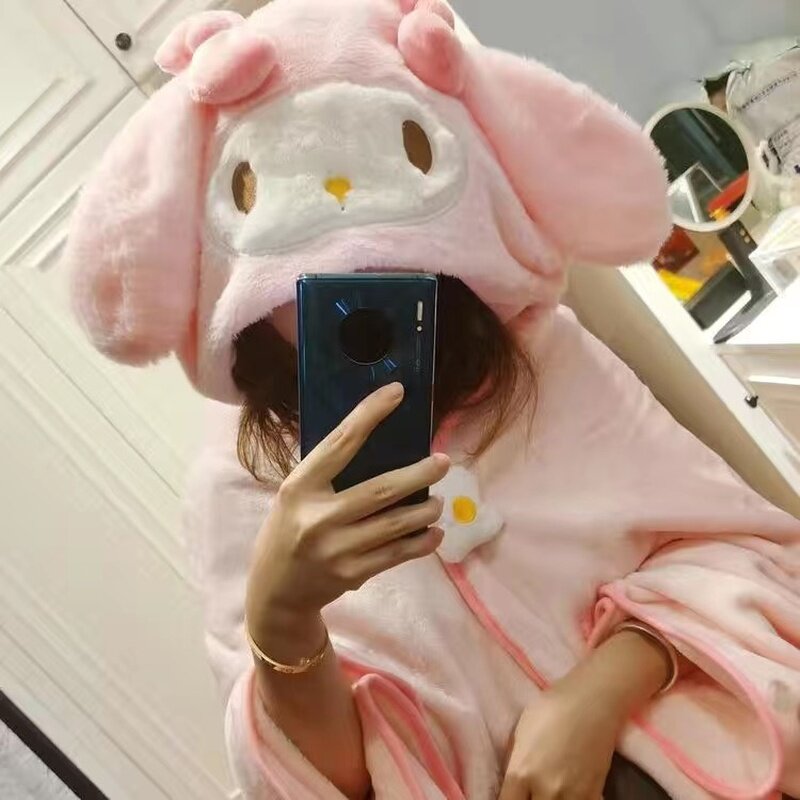 Sanrio Hello Kitty coperta Kawaii rosa mantello ragazza Anime Cape Universal Winter Home Residence dormitorio aria condizionata coperta