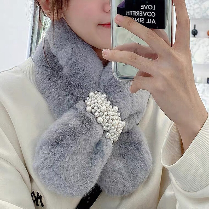 1PC Winter Pearl Plush Scarf For Women Autumn Cute Thickened Warmer Faux Fur Cross Scarves Girls Soft Outdoor Neck Ring Scarf